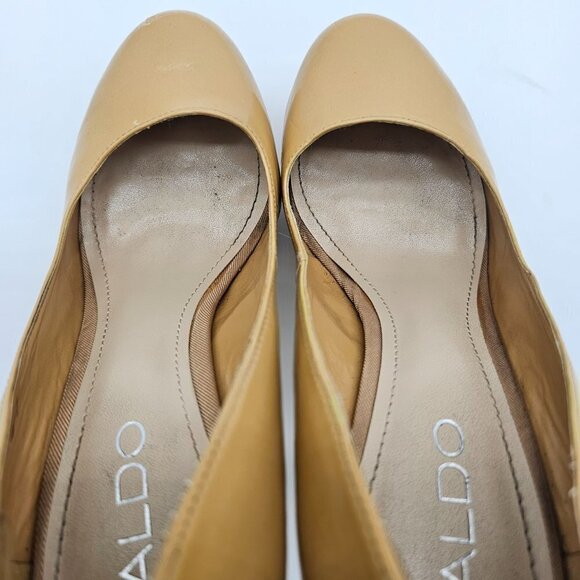 Aldo Nude/Tan Round Toe Platform High Heel Pump, Patent Vegan Leather, Size 36 - Picture 6 of 15
